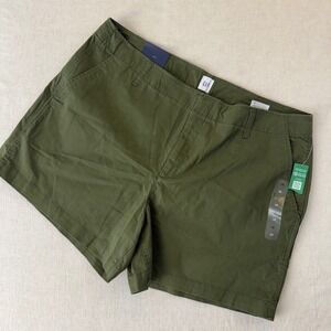 Gap Downtown Khaki Shorts Size 18 Olive Green Mid Rise Stretch 5 Inch Inseam NEW